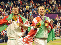 Belarusian tennis players Victoria Azarenka and Maksim Mirnyi won London 2012 Olympic gold medal in mixed doubles